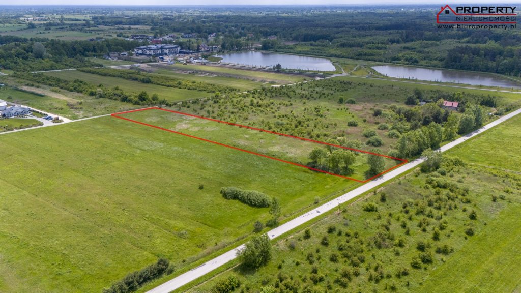 Działka inwestycyjna 8200m2 – Solec-Zdrój