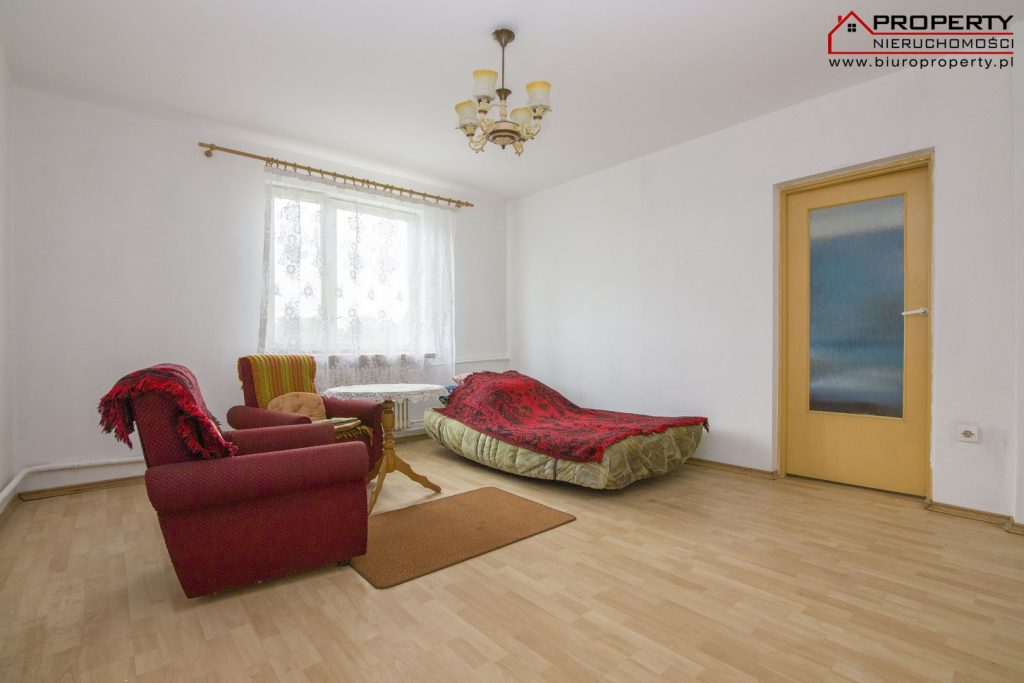 Dom 120m2 na działce 1,06ha, Podzamcze gmina Nowy Korczyn