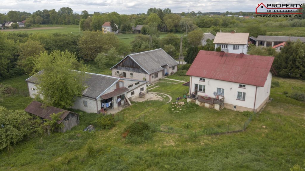 Dom 120m2 na działce 1,06ha, Podzamcze gmina Nowy Korczyn