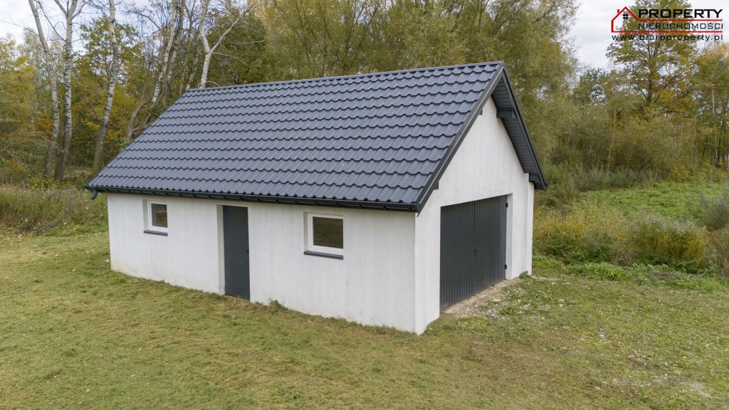Budynek gospodarczy 70m2 na działce 900m2, Harmoniny gm. Nowy Korczyn