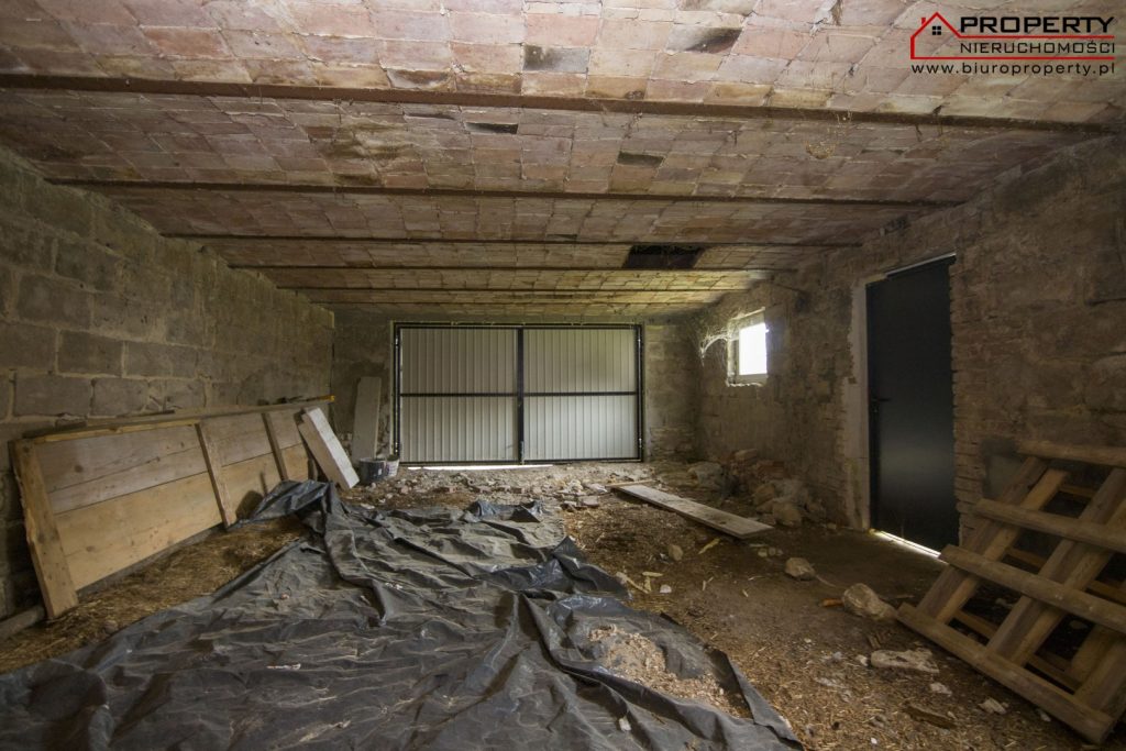 Budynek gospodarczy 70m2 na działce 900m2, Harmoniny gm. Nowy Korczyn