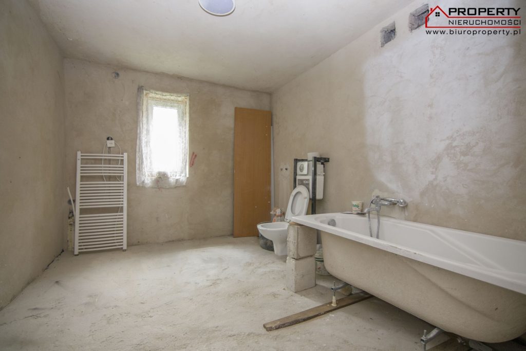 Dom 180m2 na działce 5063m2, Winiary – 10km od Buska-Zdroju