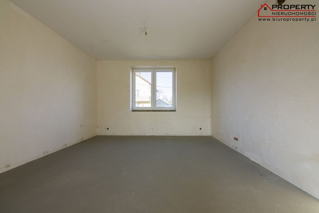 Dom 96m2 na działce 2470m2, Pawłów gm. Nowy Korczyn