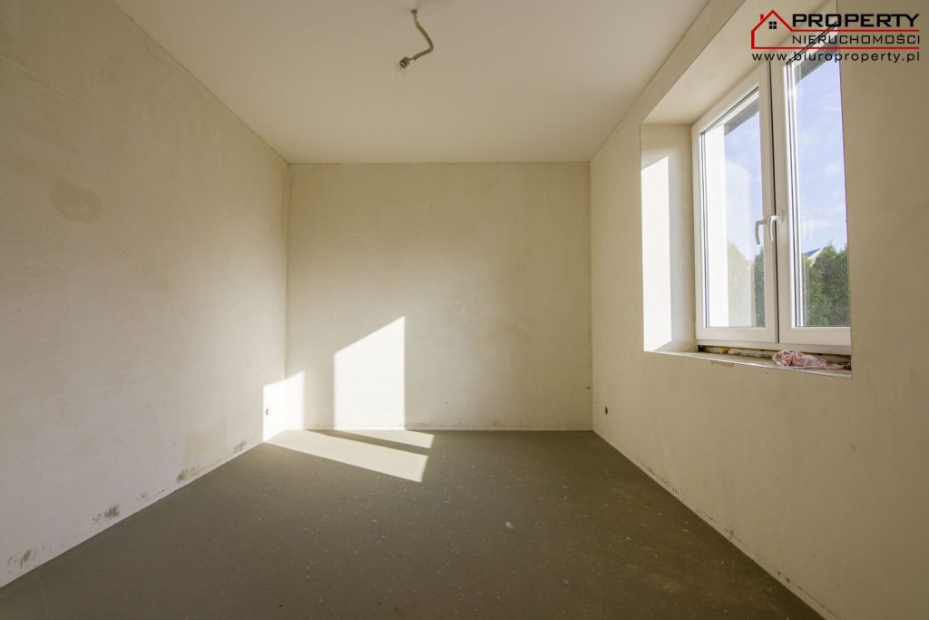 Dom 96m2 na działce 2470m2, Pawłów gm. Nowy Korczyn