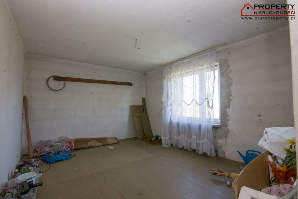 Dom 190m2 na działce 8400m2, Białoborze – 19km od Buska-Zdroju