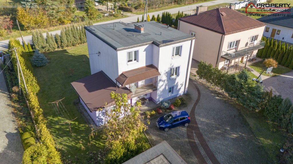 Dom 190m2 na działce 8400m2, Białoborze – 19km od Buska-Zdroju