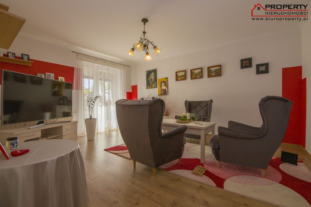 Dom 190m2 na działce 8400m2, Białoborze – 19km od Buska-Zdroju