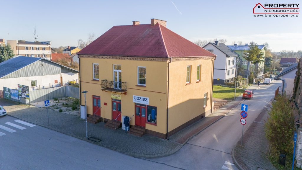 Budynek usługowo-mieszkalny 200m2 – Nowy-Korczyn – centrum