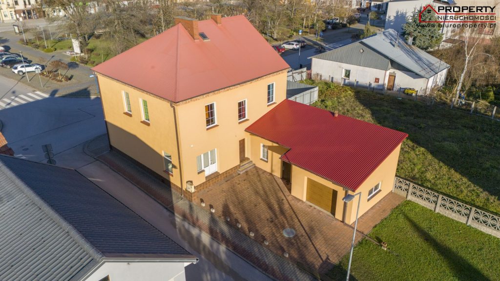 Budynek usługowo-mieszkalny 200m2 – Nowy-Korczyn – centrum