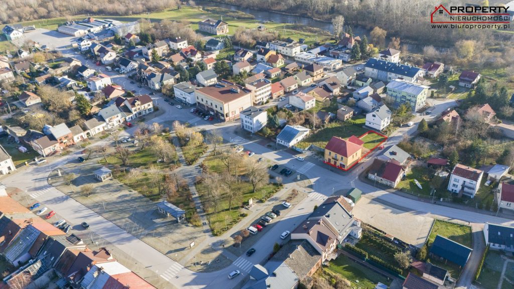 Budynek usługowo-mieszkalny 200m2 – Nowy-Korczyn – centrum