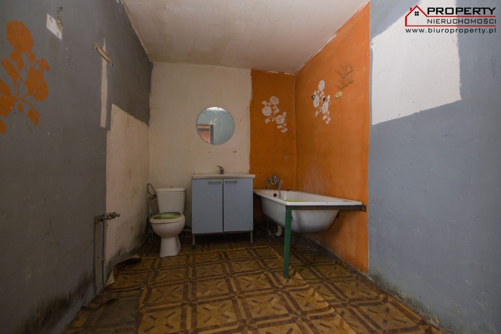Dom 60m2 na działce 2065m2, Nowy Korczyn ul. Buska
