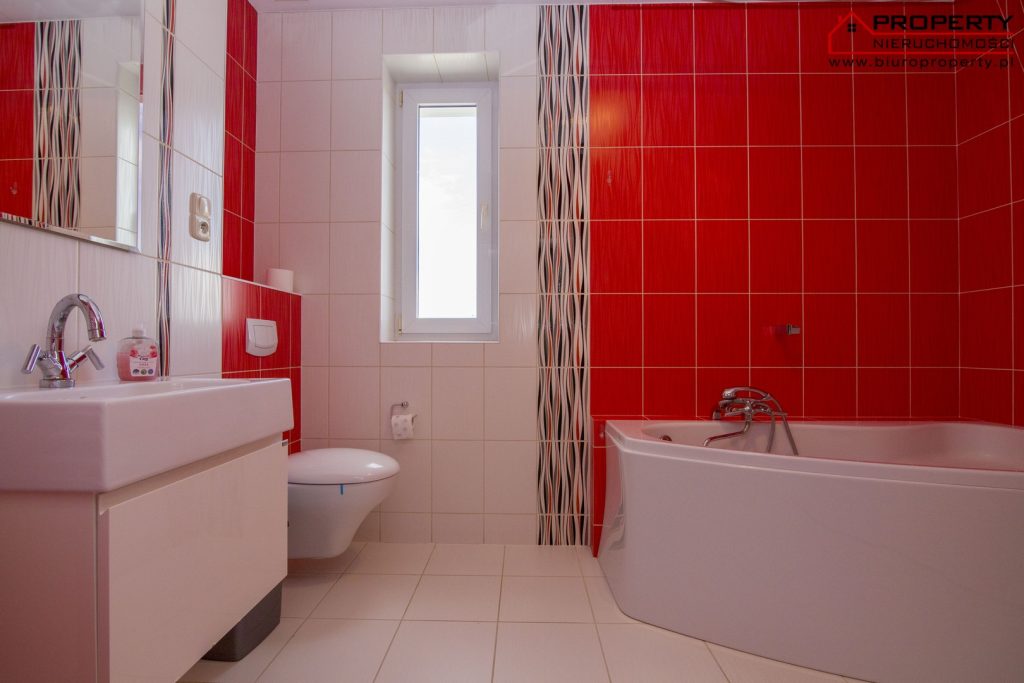 Dom 160m2 na działce 2500m2, Biskupice, gmina Złota