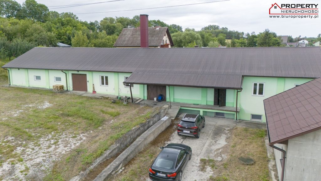 Dawna piekarnia 505 m² z lokalem handlowym i dużą działką – Raczyce