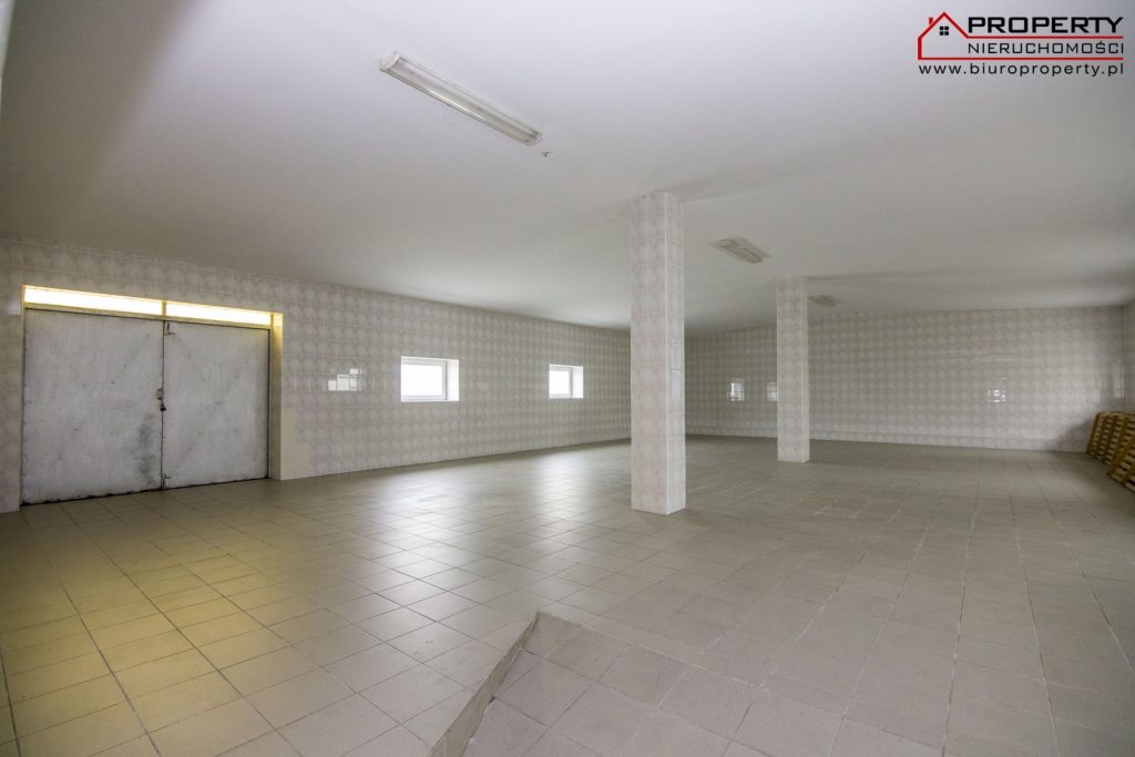 Dawna piekarnia 505 m² z lokalem handlowym i dużą działką – Raczyce