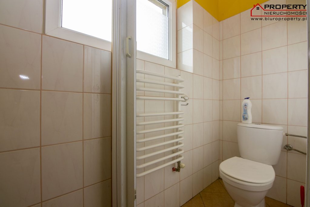 Dawna piekarnia 505 m² z lokalem handlowym i dużą działką – Raczyce