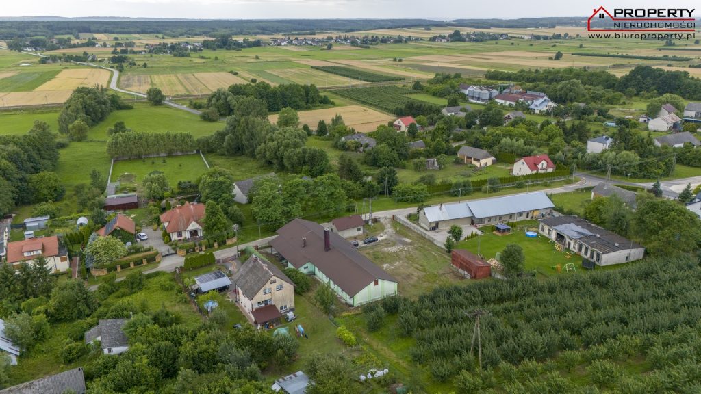 Dawna piekarnia 505 m² z lokalem handlowym i dużą działką – Raczyce