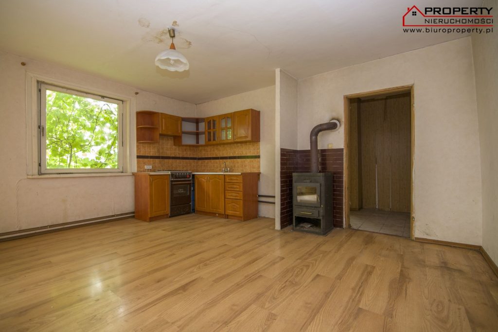 Dom 90m2 na działce 6100m2, Oblekoń, gmina Pacanów