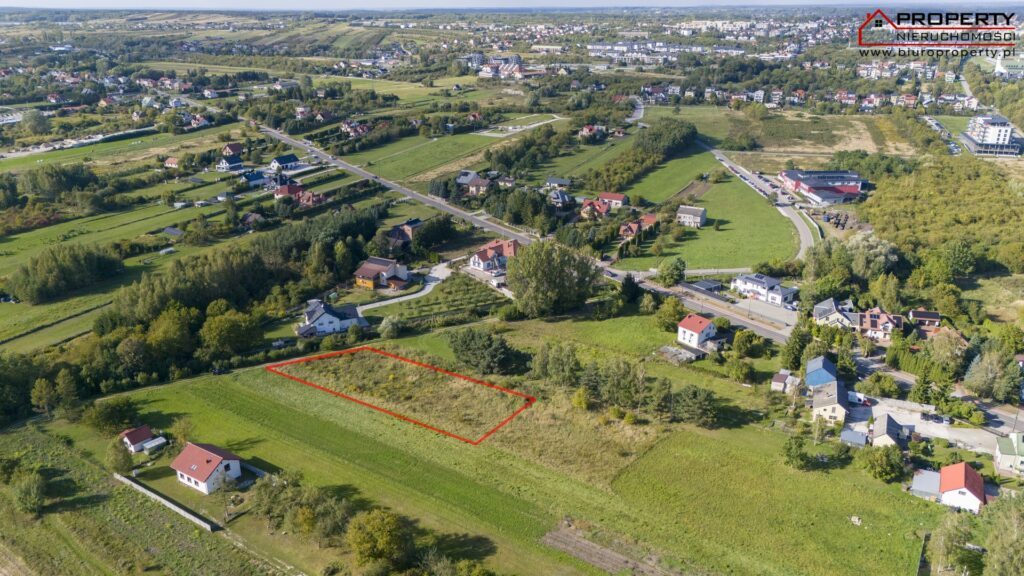 Działka budowlana 2400m² w Siesławicach – przy strefie Zdrojowej Buska-Zdroju