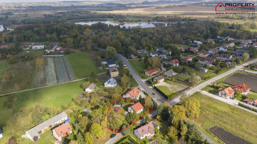 Dom 116m² na działce 1500m² – Radzanów, gmina Busko-Zdrój