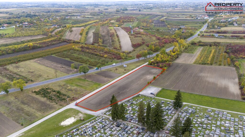 Działka rolna 5700 m² – Szczaworyż, gm. Busko-Zdrój